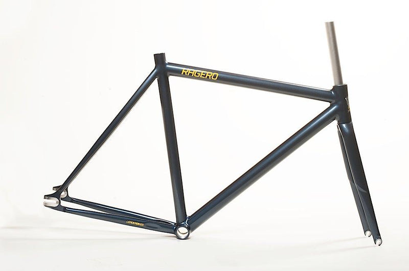 LEADER BIKE KAGERO入荷！！