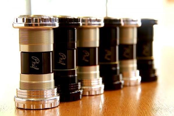 SRAM OMNIUMユーザー必見！PHIL WOOD アウトボードBB入荷