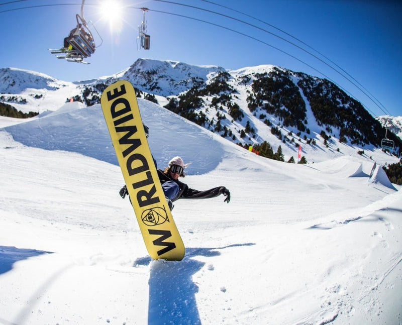 DOSNOVENTA x EASY SNOWBOARDS LOOKBOOK 2019