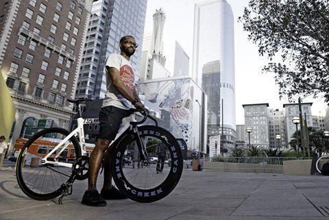 He came over to the street of Tokyo.