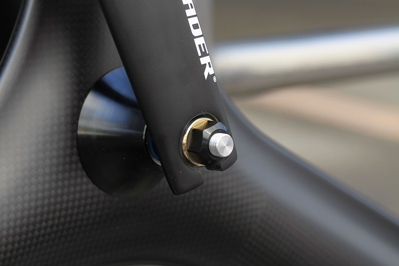 RUNWELL ELITE HUB NUT