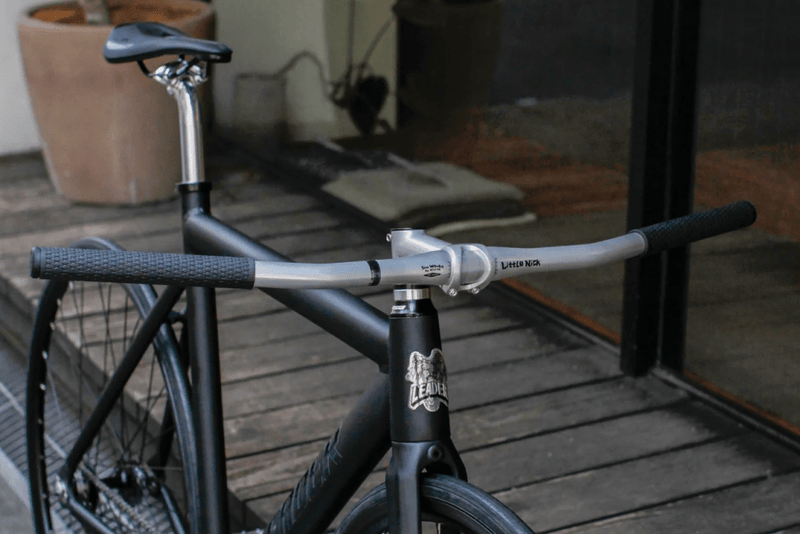 SIMWORKS Little Nick BAR SIMWORKS Little Nick BAR