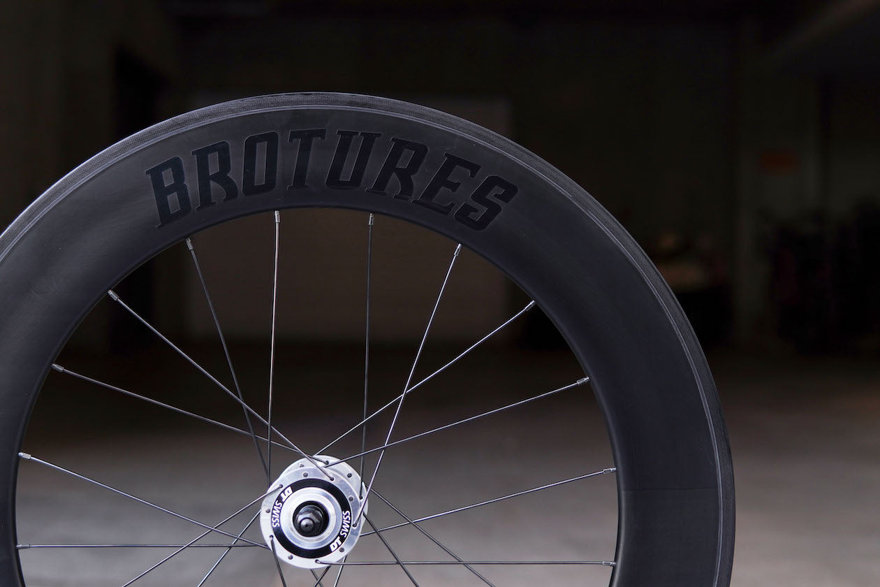 USED】BROTURES SHRED88 CARBON WHEEL (FRONT)
