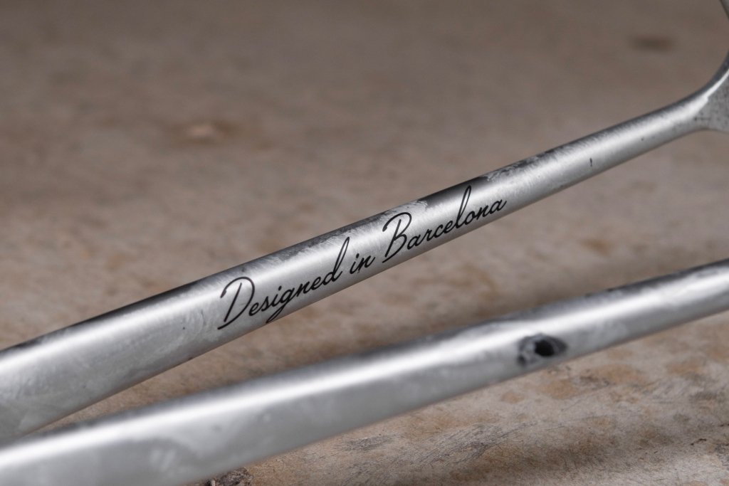 USED】Dosnoventa BARCELONA (Ice Cold / C-T520)