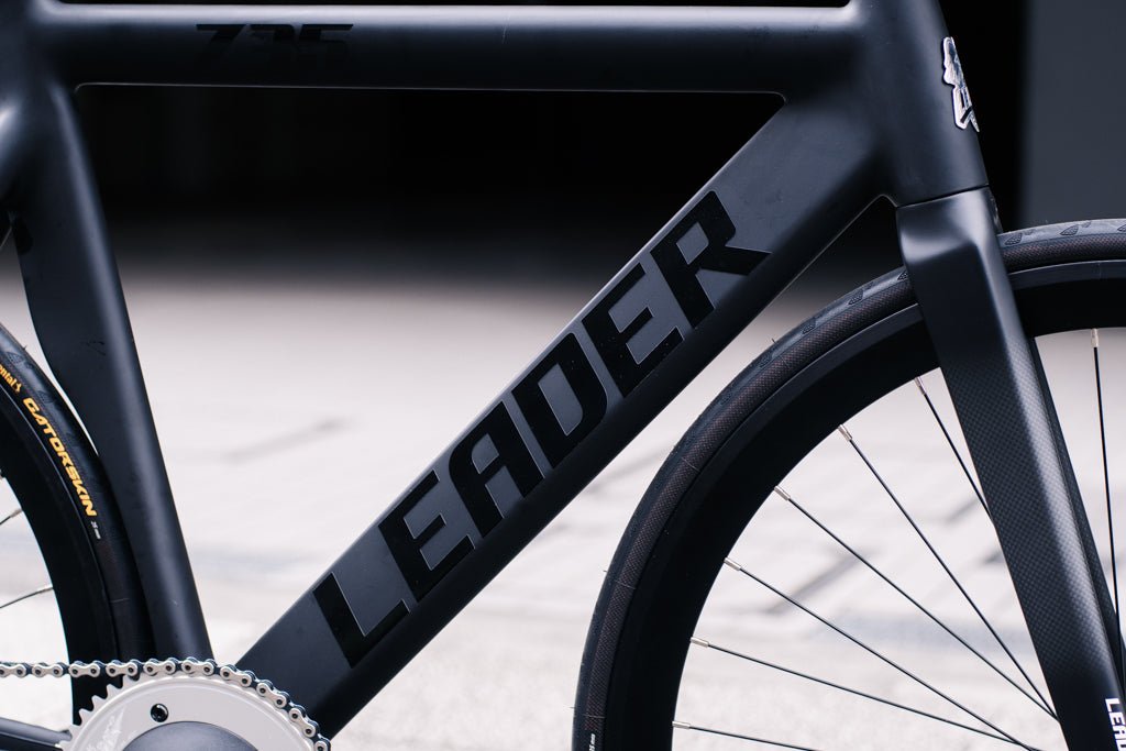 LEADER 735TR 