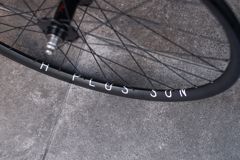 H PLUS SON AT-25 × PHILWOOD High Flange Track Hub