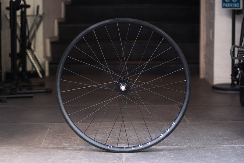 H PLUS SON AT-25 × PHILWOOD High Flange Track Hub