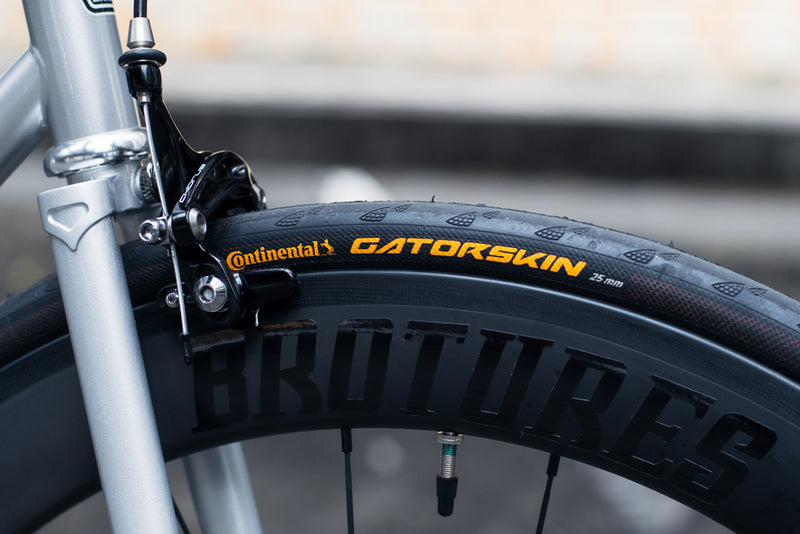 CONTINENTAL GATORSKIN
