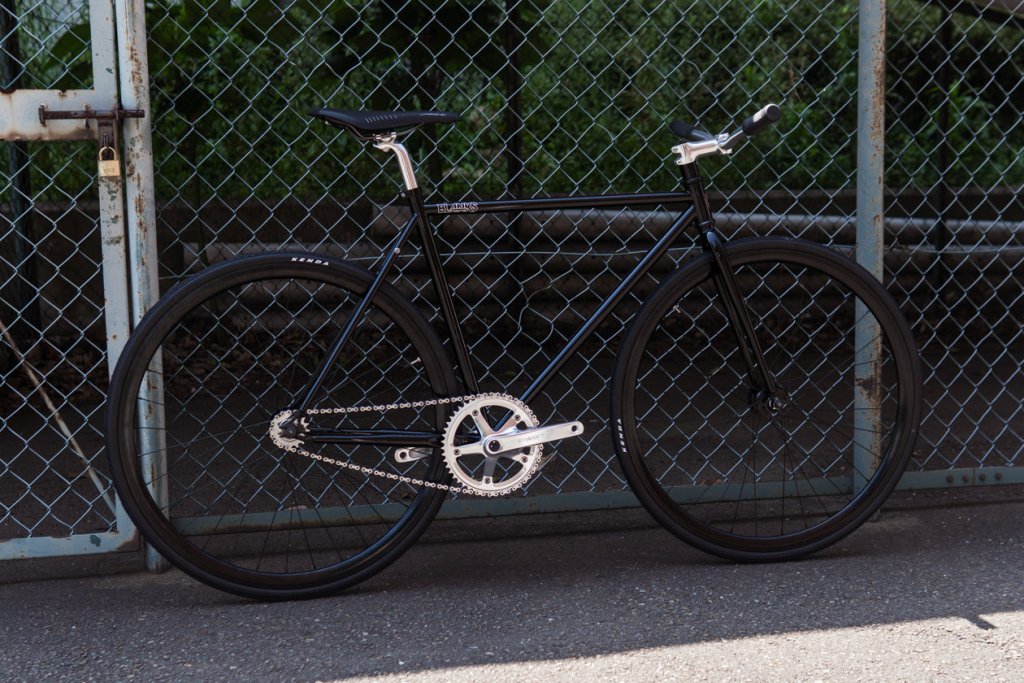 もりぞーLOCAL BIKES BLANKS 完成車車体 黒 Mサイズ LOCAL BIKES BLANKS Complete Bike BLACK