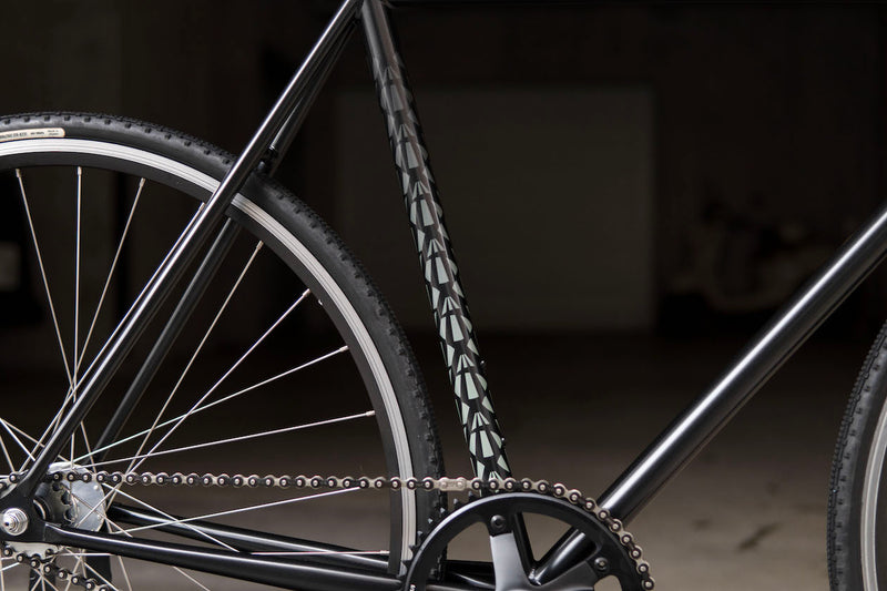 【USED】AFFINITY CYCLES METROPOLITAN (Film Grain Black / S)