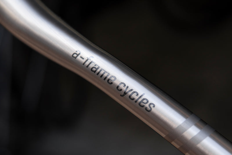 【OUTLET】A-Frame Titanium Riser Handlebar