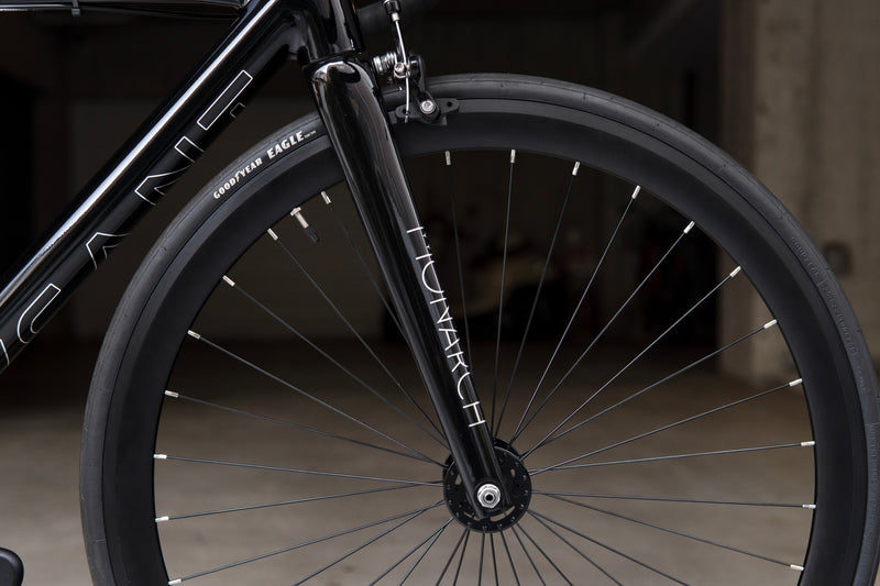 【OUTLET】TYRANT BIKES MONARCH (Gloss Black / S)