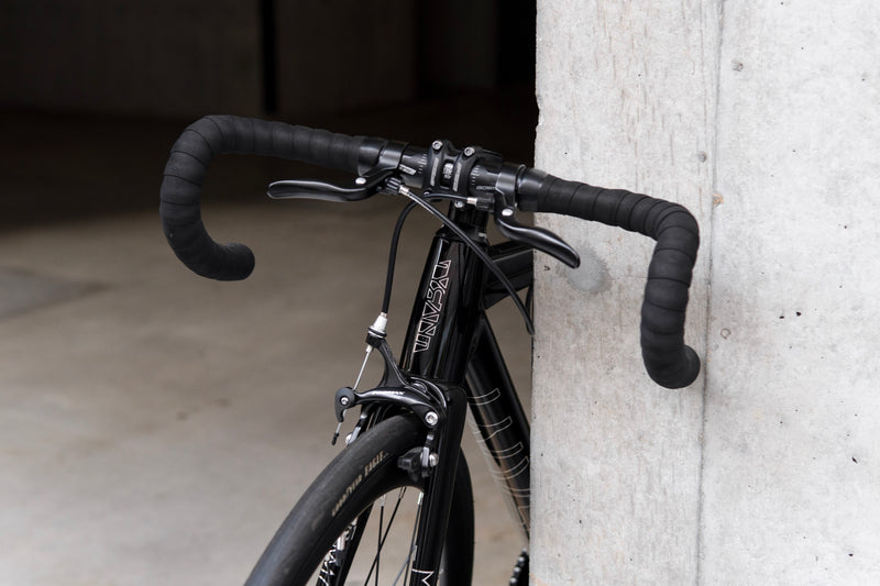 【OUTLET】TYRANT BIKES MONARCH (Gloss Black / S)