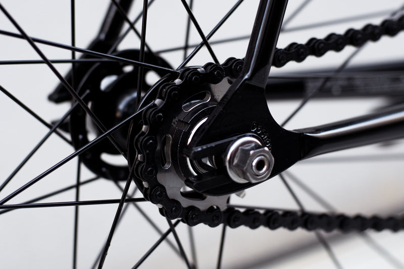 DOSNOVENTA Barcelona Basic Complete Bike