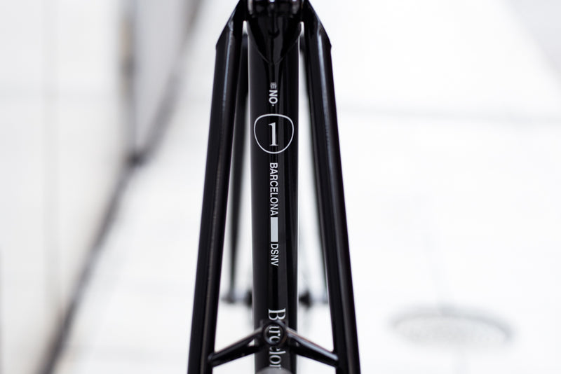 DOSNOVENTA Barcelona Basic Complete Bike