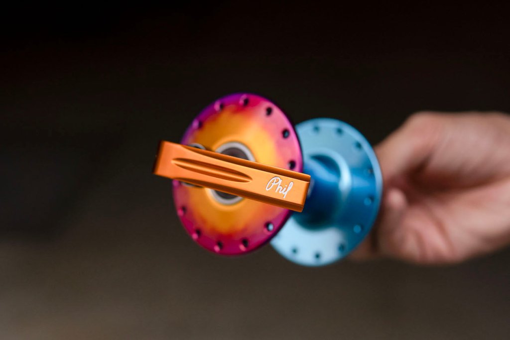 USED】PHILWOOD × MASH SF × CCA Anodized Track Hub (前後セット)