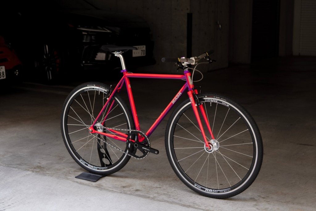 MASH サイクリングベスト XXL MASH STEEL (neon red-purple fade / C-T520mm) 【USED】