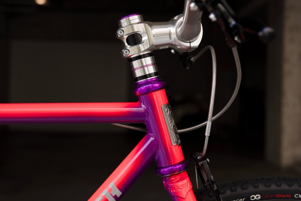 MASH STEEL (neon red-purple fade / C-T520mm) 【USED】