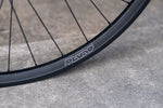 BROTURES PLUMP x BROTURES TRACK HUB