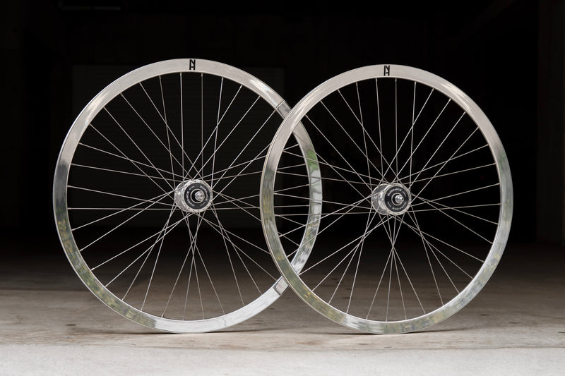 H PLUS SON SV-30 (CHROME) × DURA-ACE TRACK HUB Custom Wheel F/R Set 【USED】