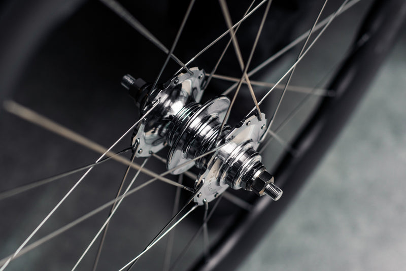 BROTURES SWELL 5560  x TRIPLE THREAT HUB