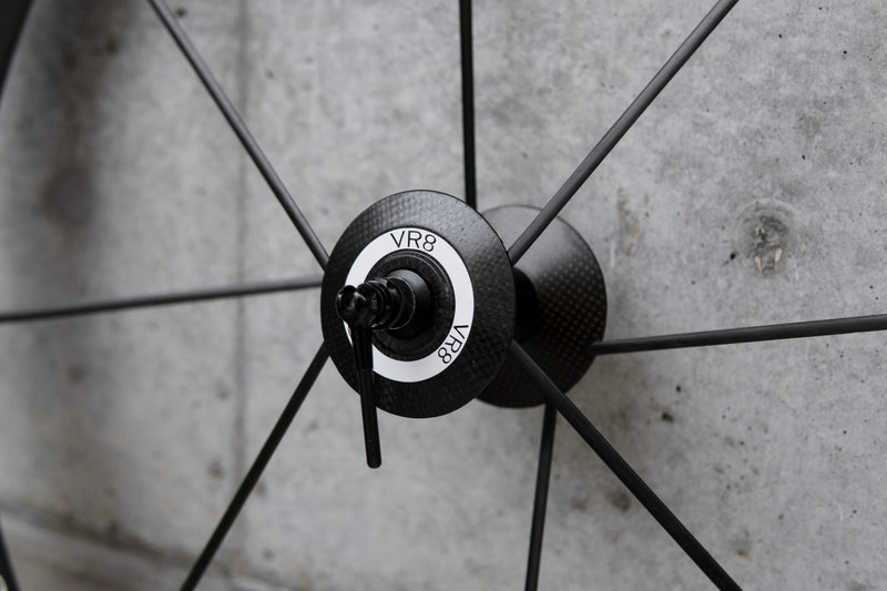 LIGHTWEIGHT AUTOBAHN VR8 CARBON WHEEL (FRONT / TUBULAR) 【USED】