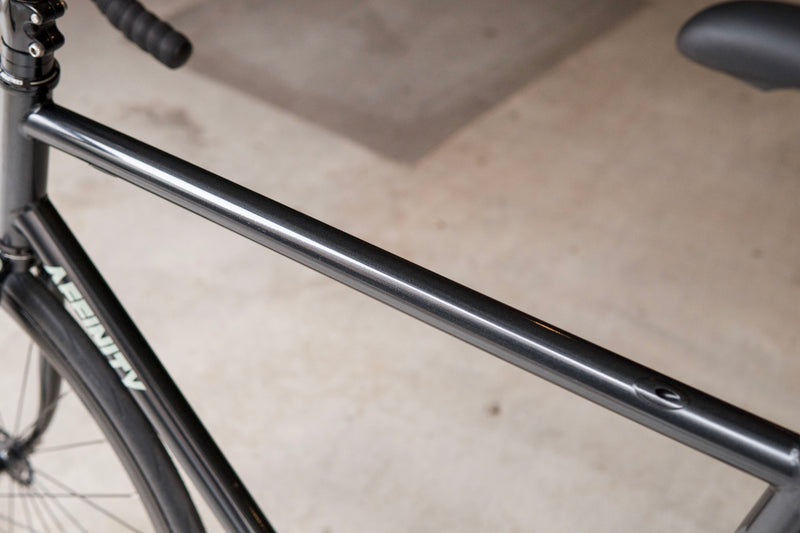 AFFINITY CYCLES METROPOLITAN (FILM GRAIN BLACK / L)【USED】