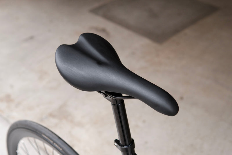 AFFINITY CYCLES METROPOLITAN (FILM GRAIN BLACK / L)【USED】