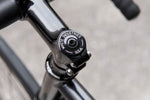 AFFINITY CYCLES METROPOLITAN (FILM GRAIN BLACK / L)【USED】