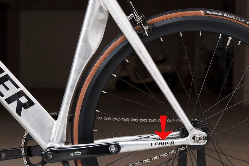 LEADER 735TR (Polish / Ssize)【USED】