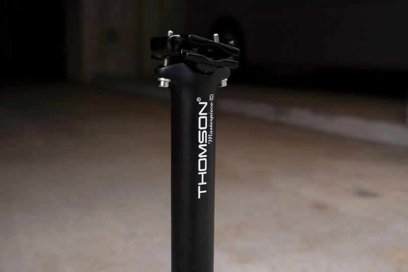 【USED】THOMSON MASTERPIECE “C” CARBON SEATPOST (Ø31.6)