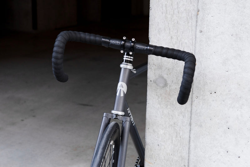 AFFINITY CYCLES METROPOLITAN (FILM GRAIN / C-C540mm / Msize)【USED】