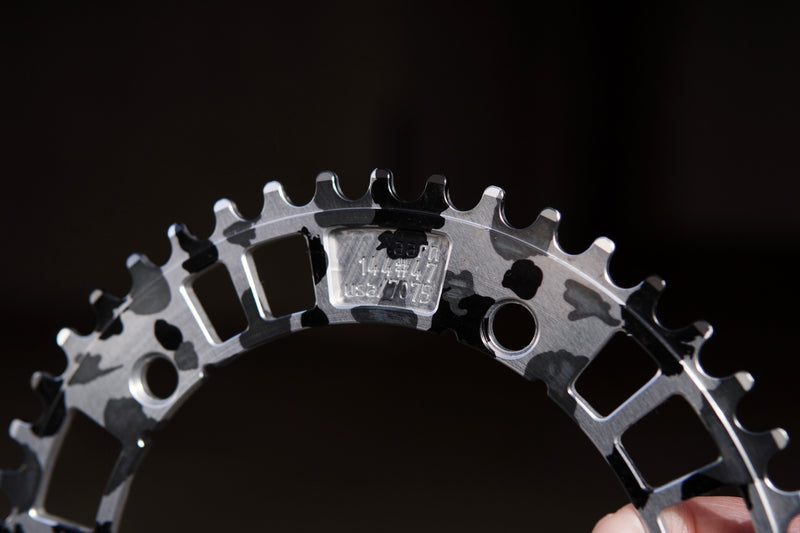 AARN TRACK CHAINRING (CAMO / 47T)【USED】