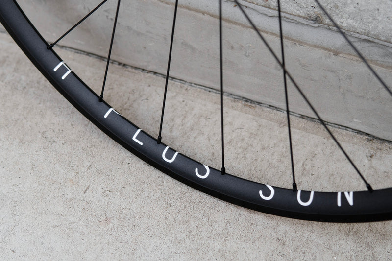 H PLUS SON AT-25 RIM × DT SWISS TRACK HUB Custom Wheel (F/R Set)
