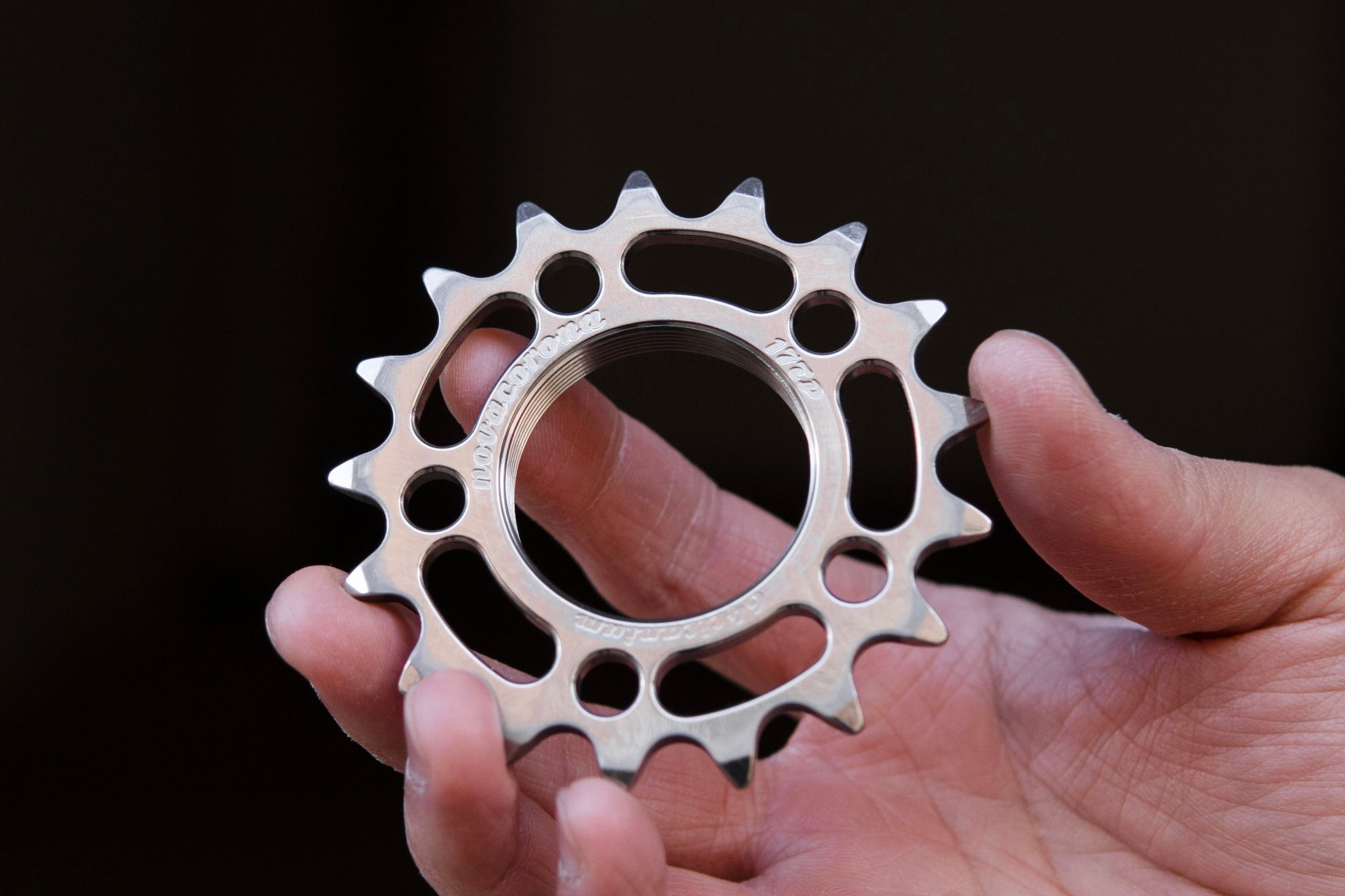 USED】NOVACORONA TITAN COG (Polish / 17T)