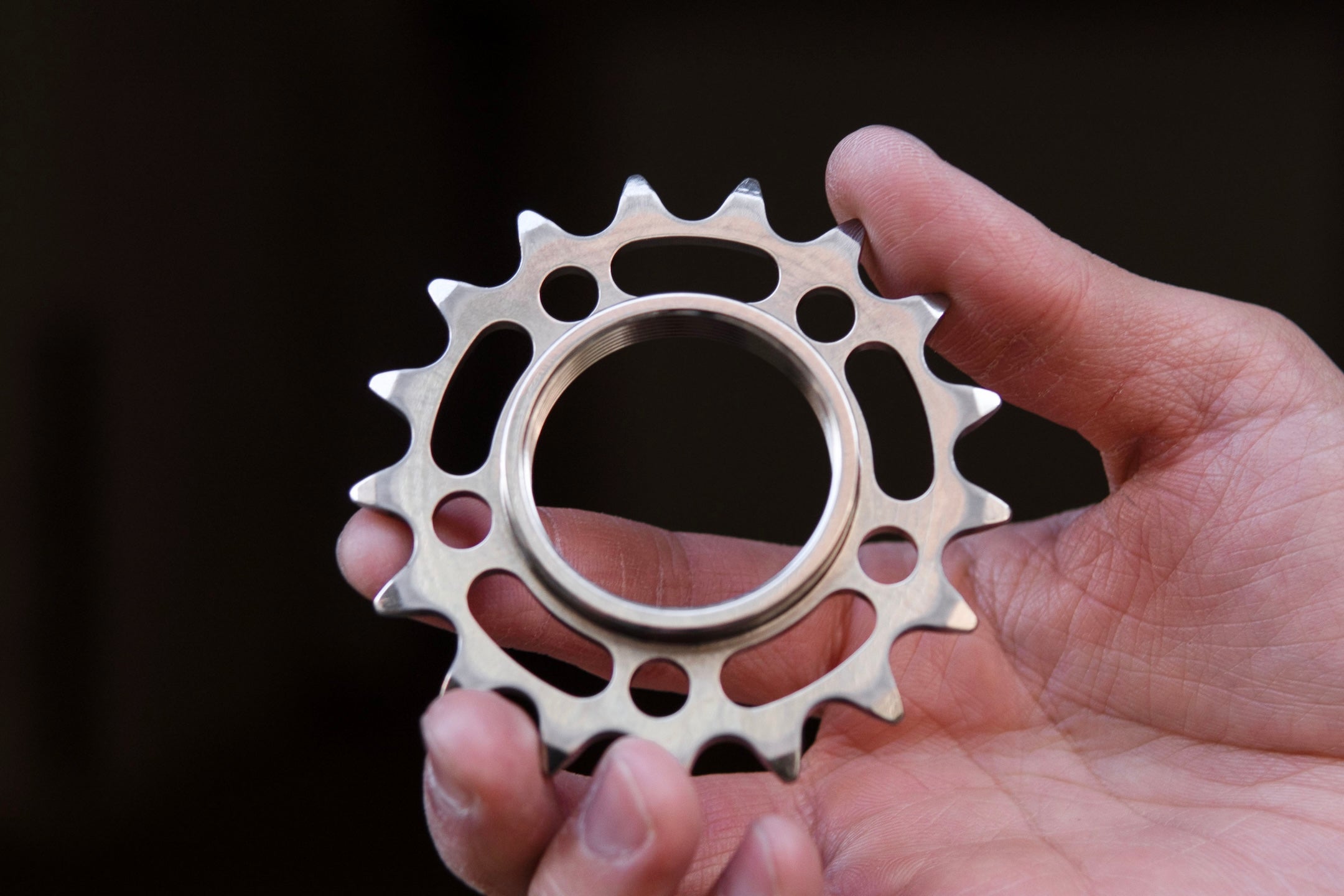 USED】NOVACORONA TITAN COG (Polish / 17T)