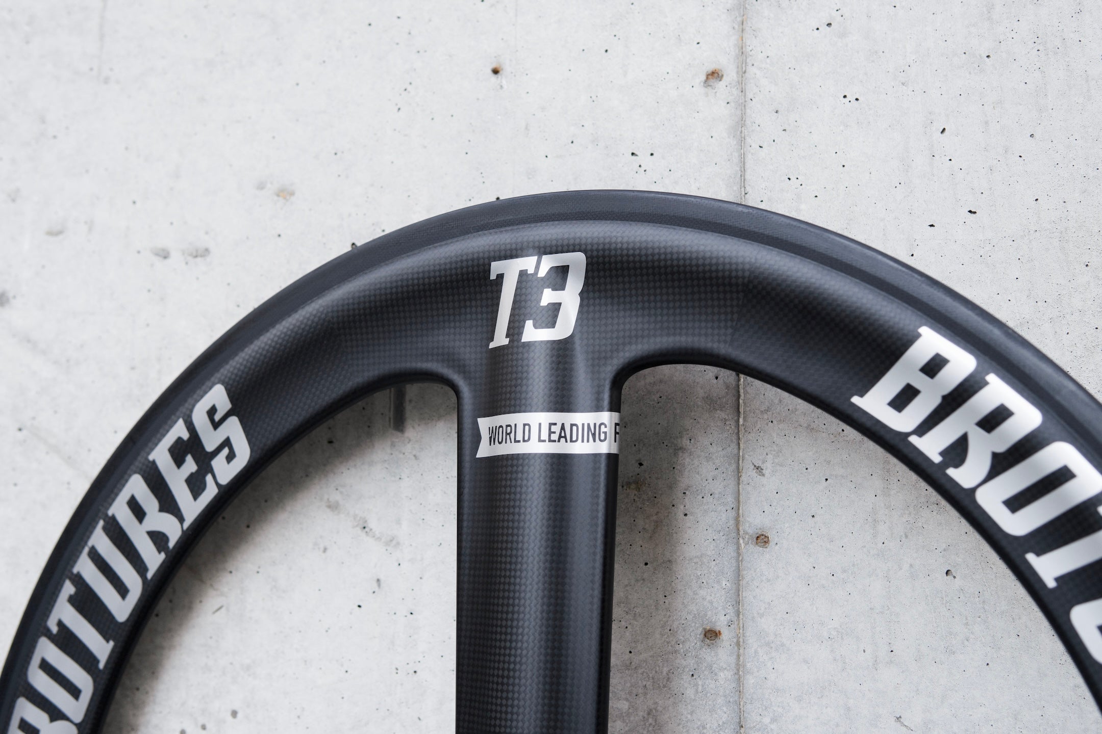 BROTURES T3 (FRONT) & SHRED88 (REAR) CARBON WHEEL SET【USED】