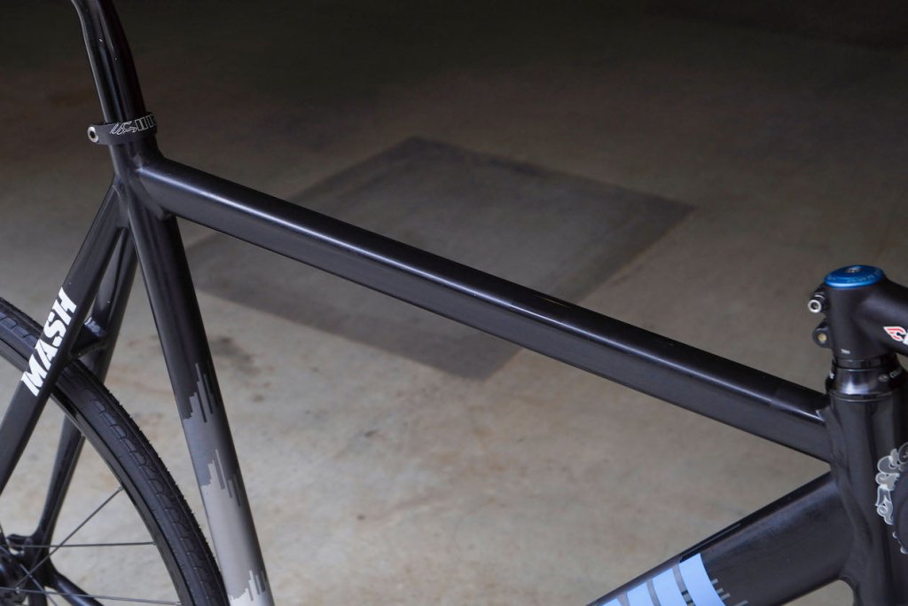 USED】CINELLI×MASH HISTOGRAM 2011 ( L / C-T590)