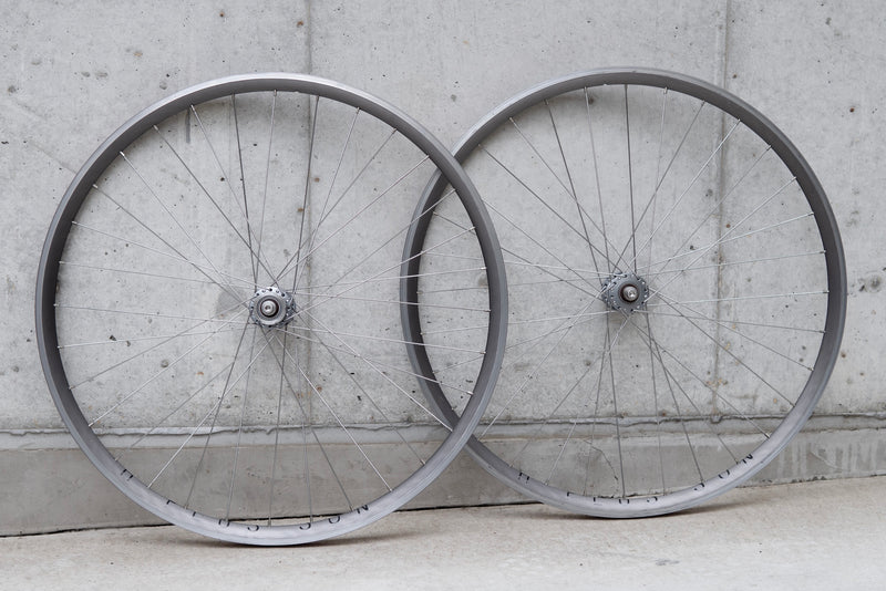 H PLUS SON AT-25 (HLH) × PHILWOOD LOW FLANGE TRACK HUB (GUNMETAL) Custom Wheel (F/R Set)【USED】