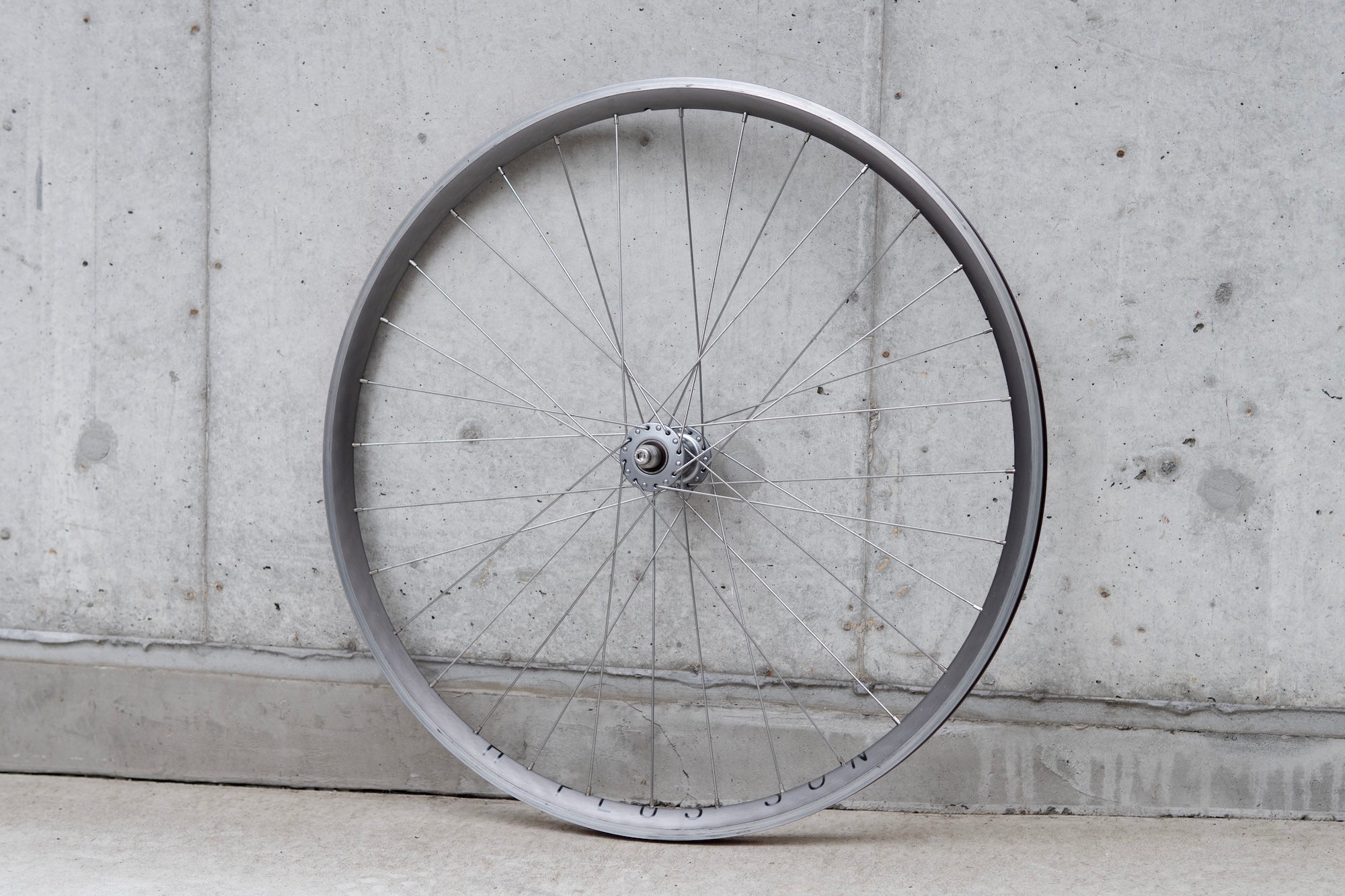 H PLUS SON AT-25 (HLH) × PHILWOOD LOW FLANGE TRACK HUB (GUNMETAL) Cust