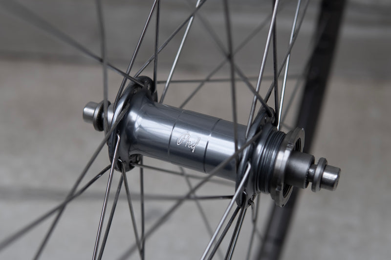 H PLUS SON AT-25 (HLH) × PHILWOOD LOW FLANGE TRACK HUB (GUNMETAL) Custom Wheel (F/R Set)【USED】