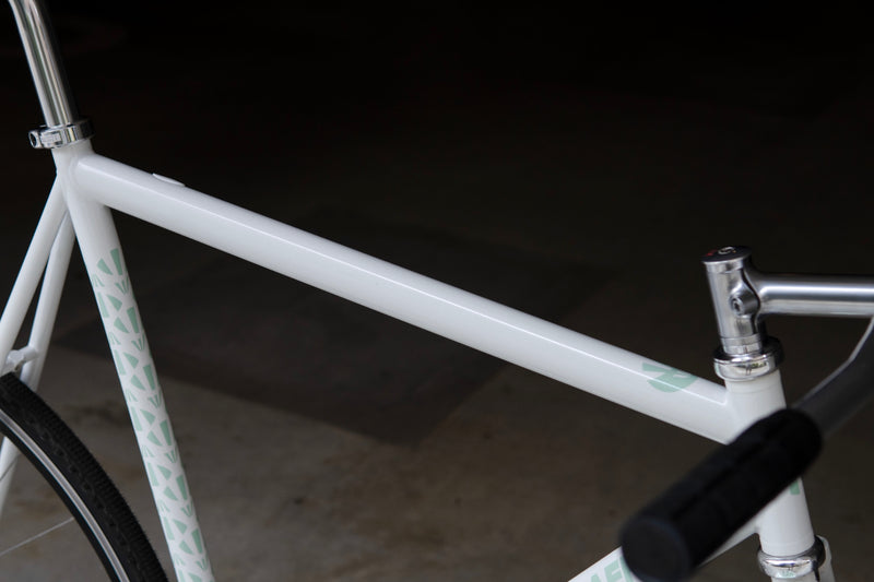AFFINITY LOPRO 2021 (SNOW WHITE / M C-T605mm) PHILWOOD HP付属【USED】