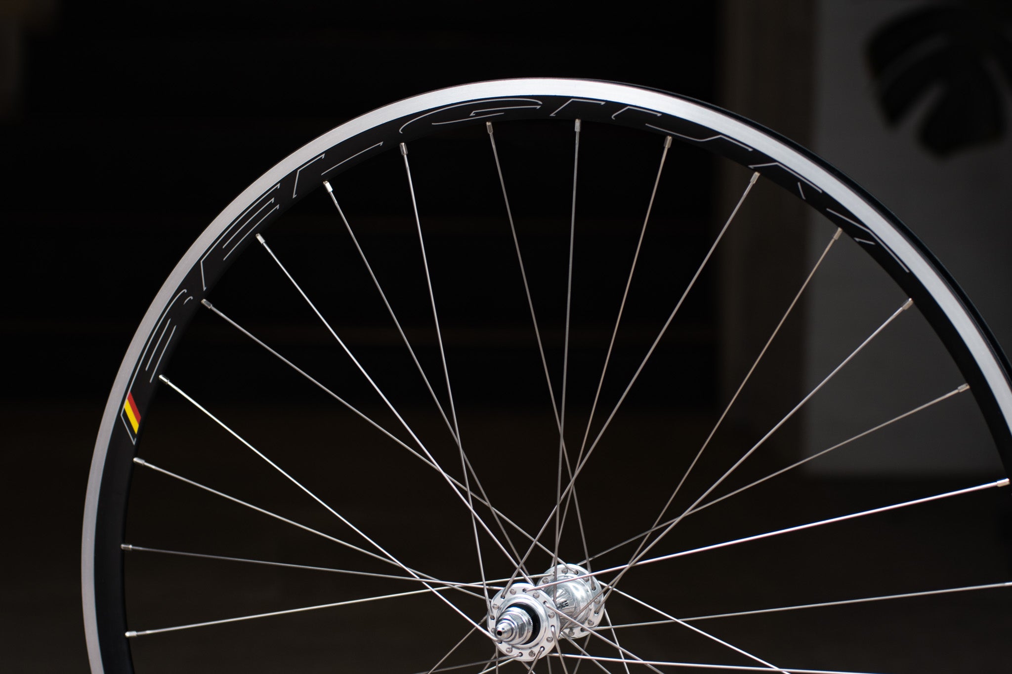 HED. Belgium R x DURA-ACE HB-7710 Track Hub