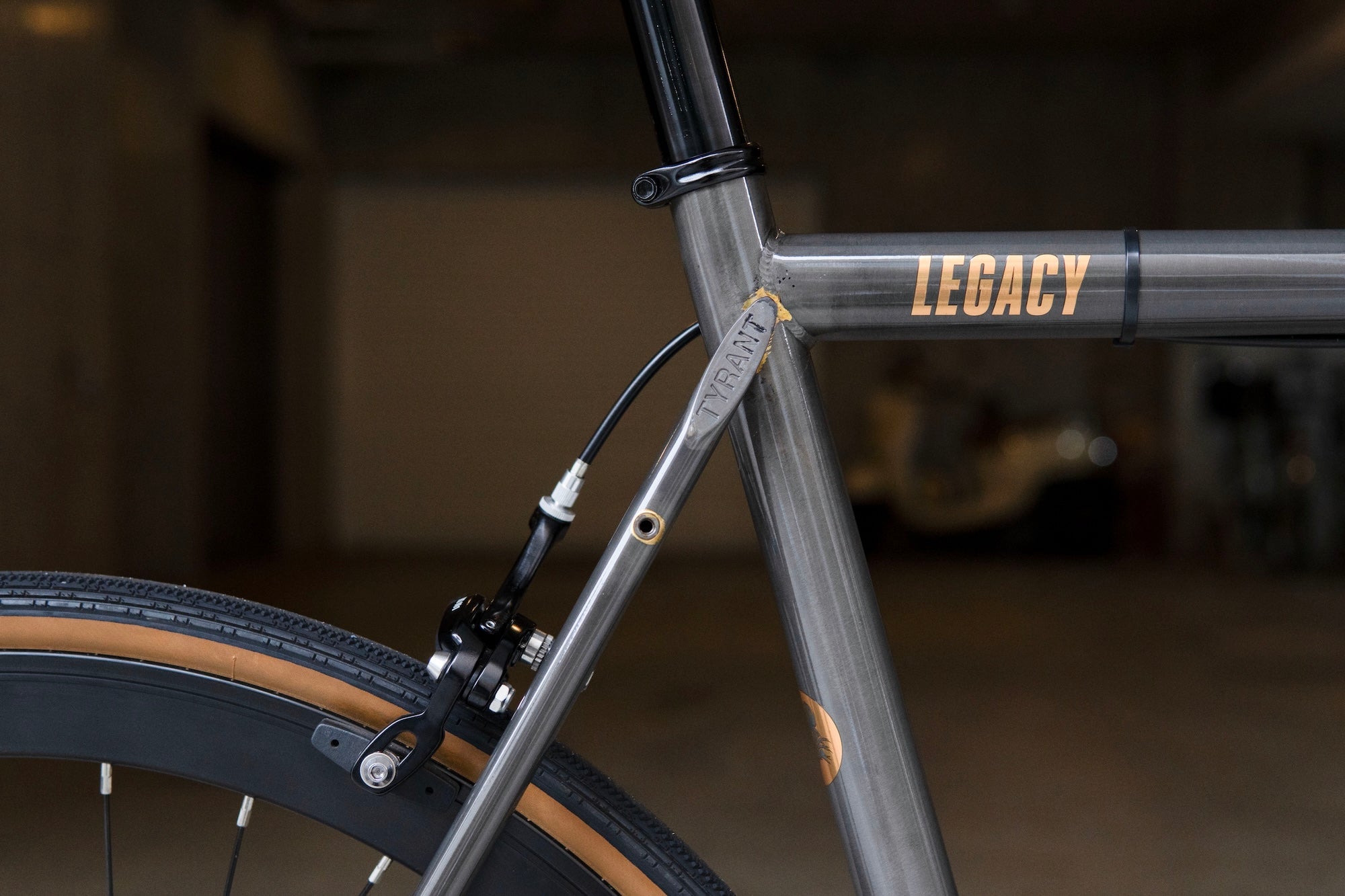 TYRANT BIKES LEGACY (L)【USED】