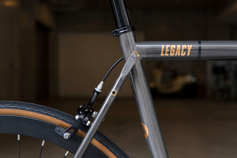 TYRANT BIKES LEGACY (L)【USED】