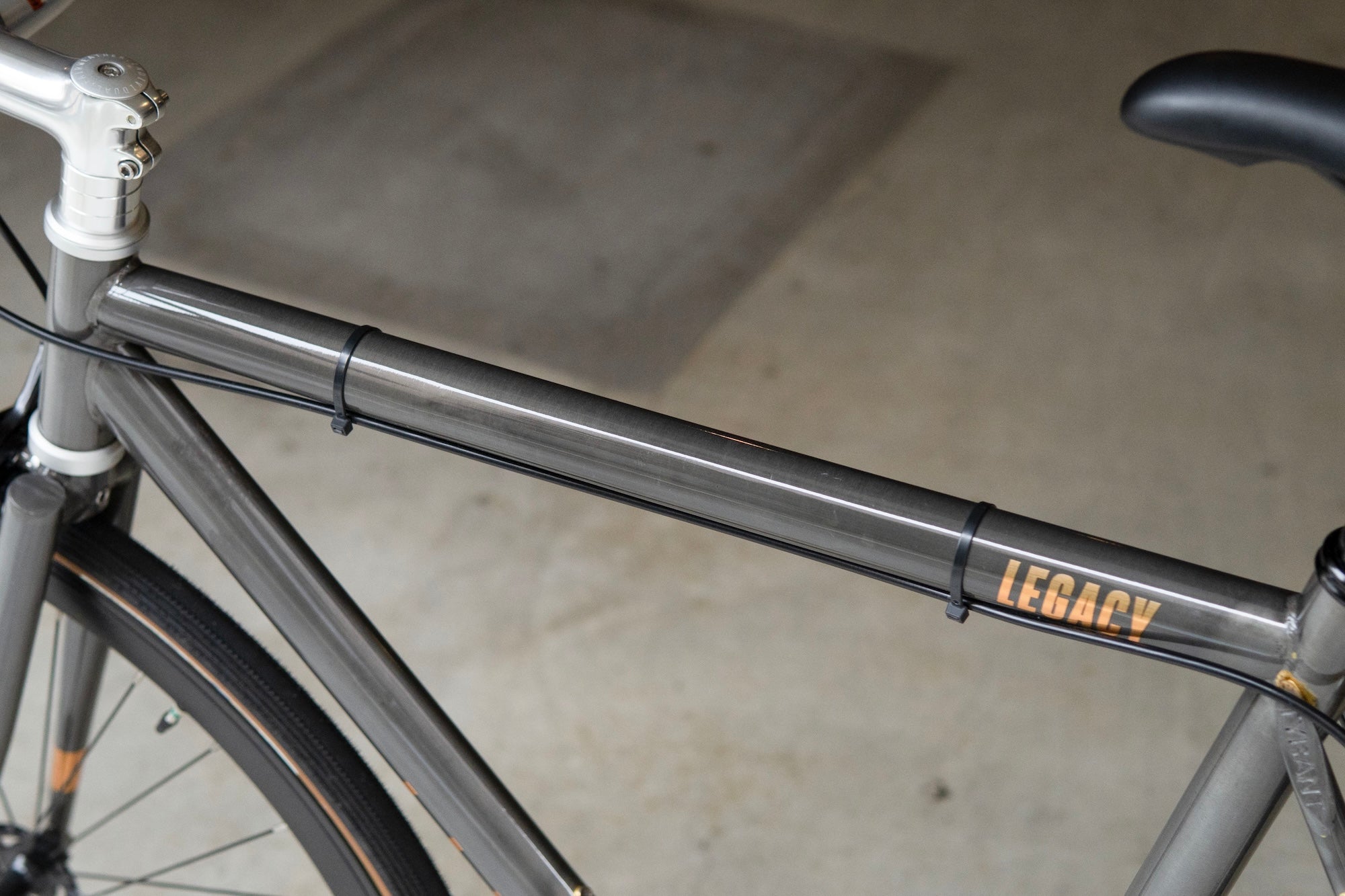 TYRANT BIKES LEGACY (L)【USED】