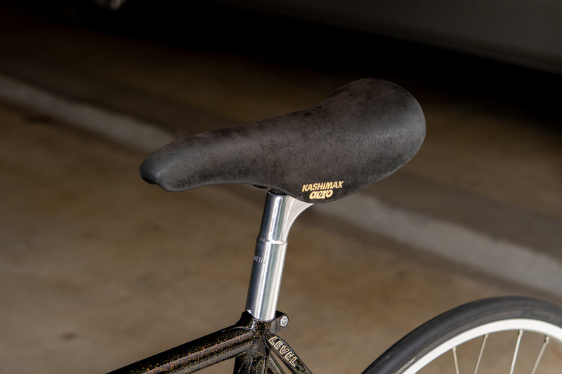 LEVEL NJS (Black with Gold Flake / C-T 490mm)【USED】