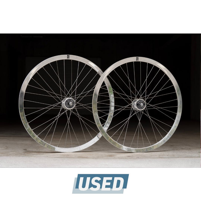 H PLUS SON SV-30 (CHROME) × DURA-ACE TRACK HUB Custom Wheel F/R Set 【USED】