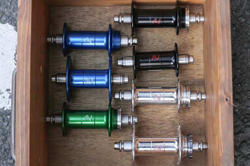 PHILWOOD LOW FLANGE TRACK HUB color anodized PHILWOOD LOW FLANGE TRACK HUB color anodized