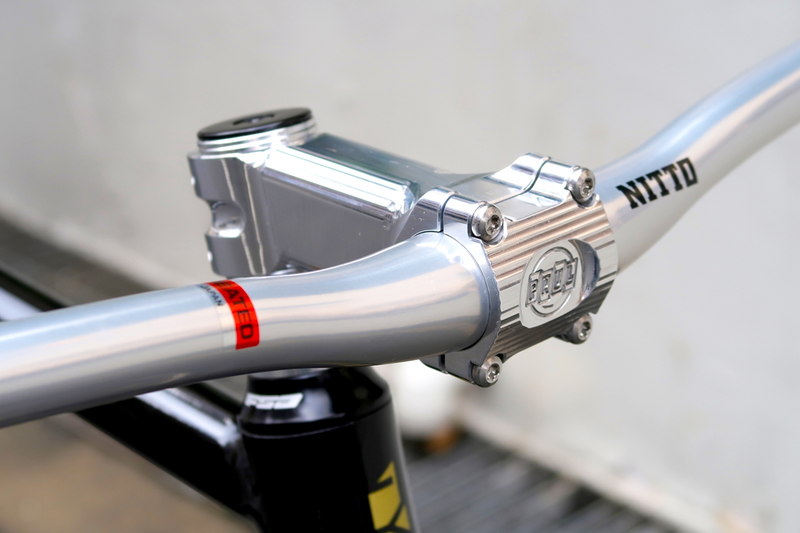PAUL BOXCAR STEM